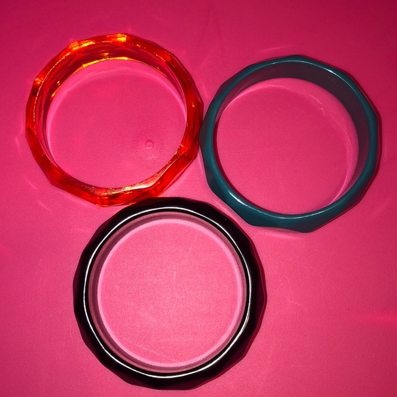 3 BRACELET BUNDLE - Picture 6 of 7